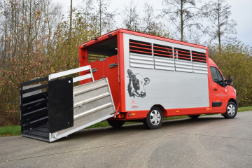 Veelaadkast IRMA met enkele laadvloer op Renault Master in Baarle-Nassau