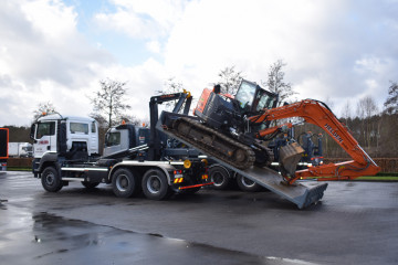 Containersysteem Busi Group 20 ton op MAN in Geel 