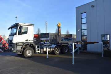 Wisselsysteem met tweeledige opbouw op Mercedes in Wuustwezel