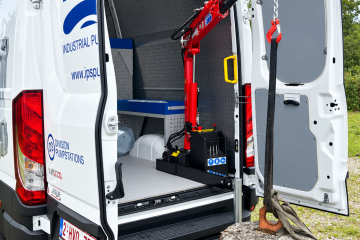 Industriele Bestelwagen Met Rode Kraan