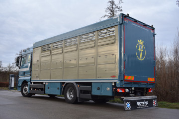 Veelaadkast met enkele laadvloer op MAN in Kortenaken 