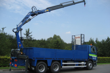 Laadkraan Copma 210.3 met open laadbak op DAF in Olen