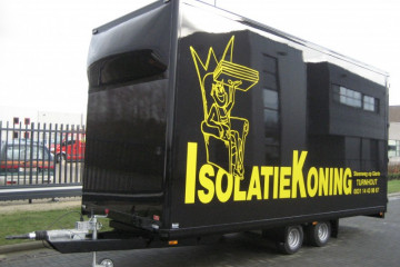 Aanhangwagen met gesloten laadkast in Turnhout