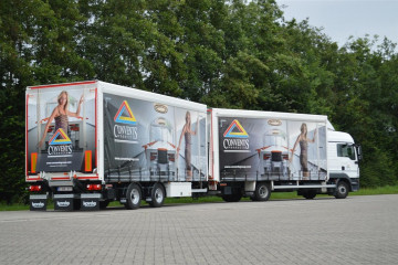 Aanhangwagen met schuifzeilopbouw / huifopbouw in Koersel