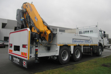 Laadkraan Copma 360.6J4 op Renault in Vorselaar