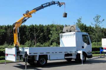 Laadkraan Copma 110.4J1 met open laadbak op Renault in Wiekevorst