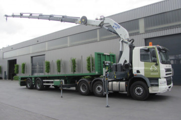 Laadkraan Copma 280B.7 op trekker DAF in Morkhoven
