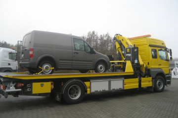 Laadkraan Copma 320.4 met schuifplateau op Mercedes