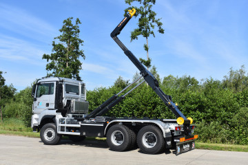 Containersysteem Busi Group 20 ton op MAN in Arendonk