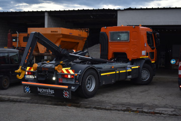 Containersysteem Busi Group 14 ton op Renault in Herenthout 