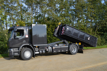 Containersysteem Busi Group 12 ton op Renault in Diepenbeek