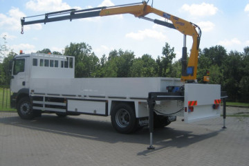 Laadkraan Copma 110.3 met open laadbak op MAN in Arendonk