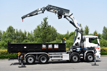 Laadkraan Copma 530.7J4 met 20T containersysteem op MAN in Geel