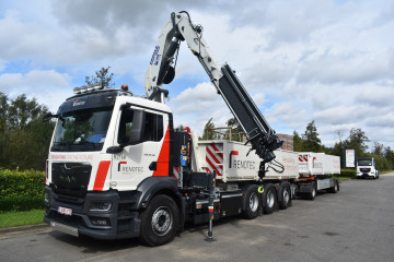 Laadkraan Copma 300.5 met 20T containersysteem op MAN in Geel