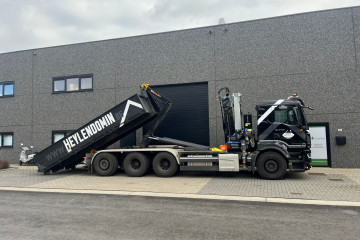 Laadkraan Copma 168.6 met containersysteem 20T Busi Group op MAN in Westerlo