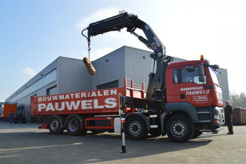 Laadkraan Copma 340.6 op MAN in Geel