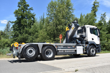 Laadkraan Copma 178.3 met containersysteem 20T Busi Group op MAN in Grobbendonk