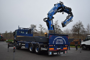 Laadkraan Copma 430.6J4 met open laadbak op Mercedes in Ten Aard