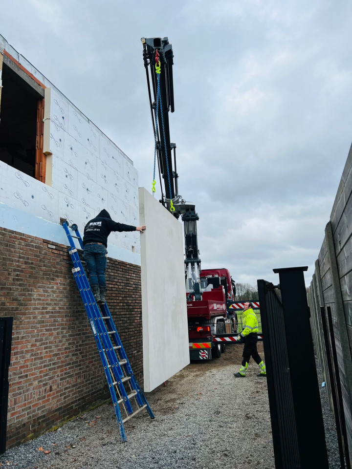 328295077 630226115776431 2902394688172722179 N