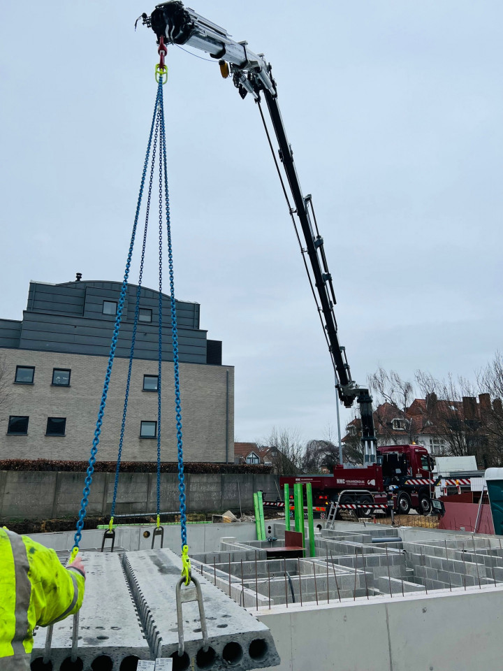 331660845 525318873064764 7702592976481217468 N