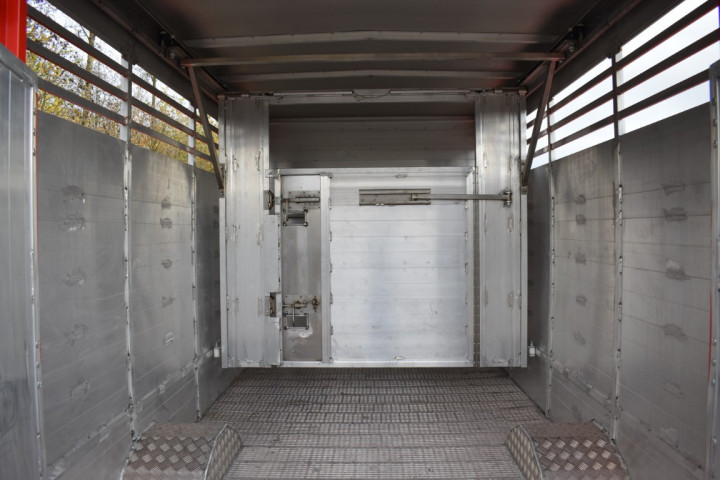 Baijens Irma Veetransport Renault Master Dierentransport Levend Vee Baarle Nassau (6)