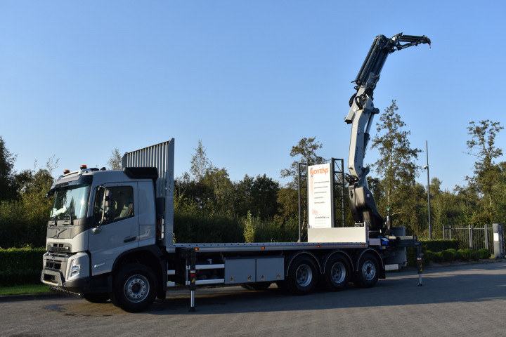 Copma Laadkraan Etib Betonbouw Volvo Laadbak Carrosseriebouw Olen (4)