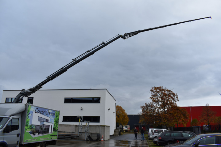 Copma Laadkraan Etib Betonbouw Volvo Laadbak Carrosseriebouw Olen (8)