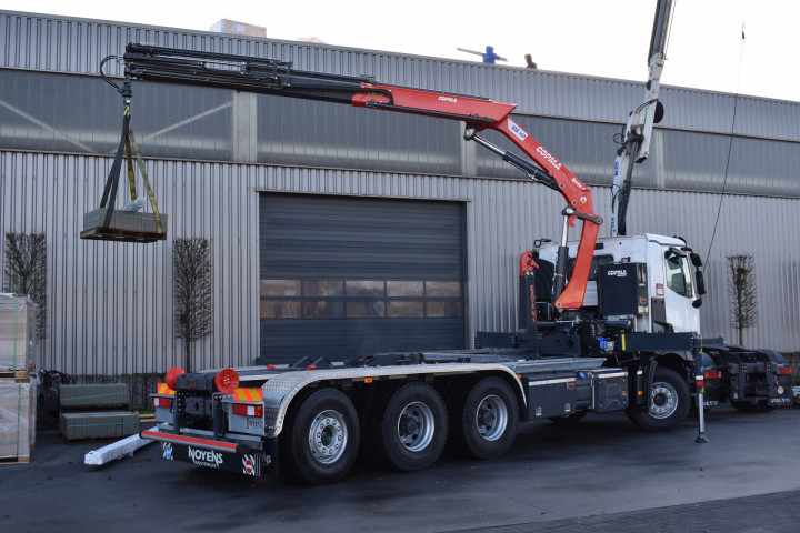Copma Laadkraan Bouwwerken Nelis Grobbendonk Renault Containerhaak Containersysteem Busi Group Vrachtwagenopbouw (20)
