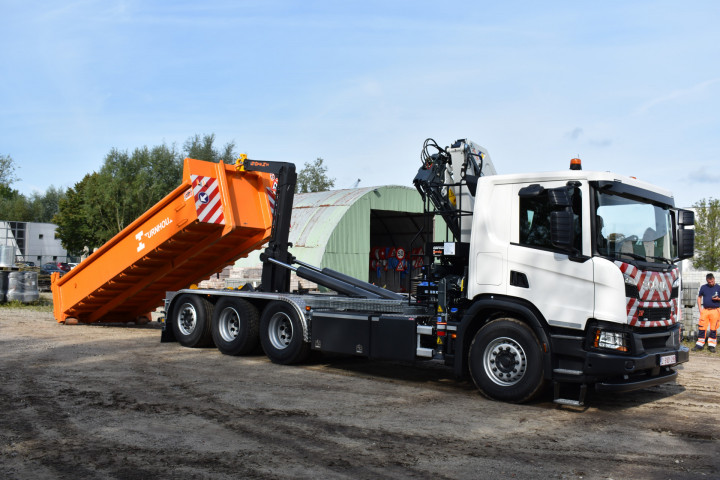 Copma Laadkraan Containersysteem Haaksysteem 188 Stad Turnhout Scania (2)