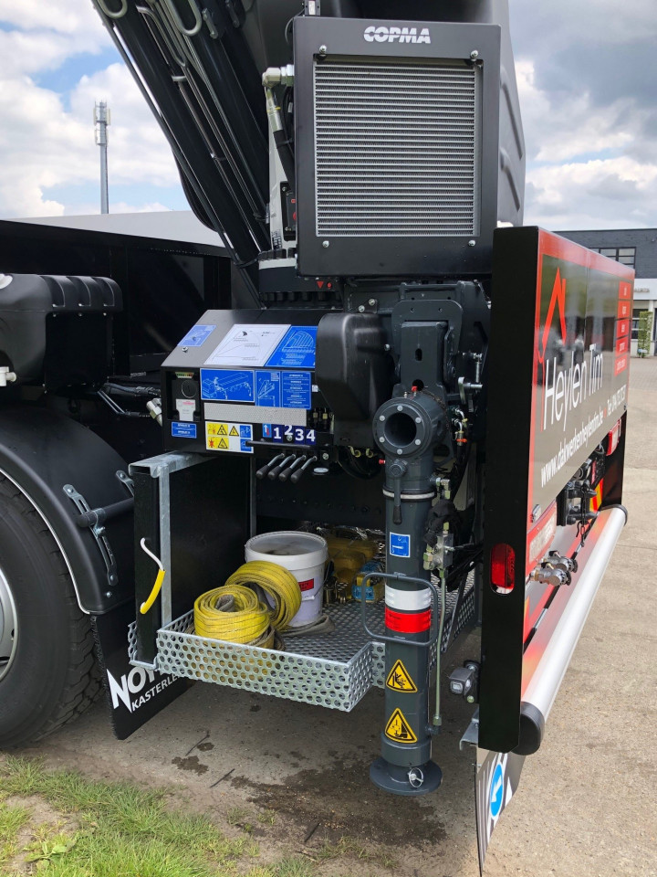 Copma Laadkraan Renault Vrachtwagen Dakdekkerskraan Dakwerkerskraan Tielen (16)