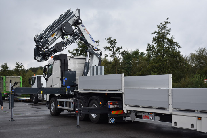 Dakwerkerskraan Copma Tectum Genk Volvo Vrachtwagenkraan (2)