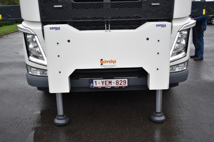 Dakwerkerskraan Copma Tectum Genk Volvo Vrachtwagenkraan (4)