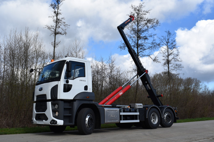 Ford Trucks Containersysteem Haaksysteem Noyens Geel (3)