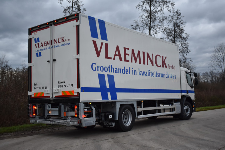 Geisoleerde Laadkast Hangend Vlees Gekoeld Transport Frigolaadkast Volvo (1) 2