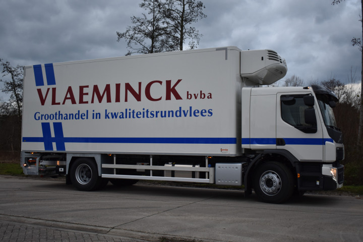 Geisoleerde Laadkast Hangend Vlees Gekoeld Transport Frigolaadkast Volvo (7)