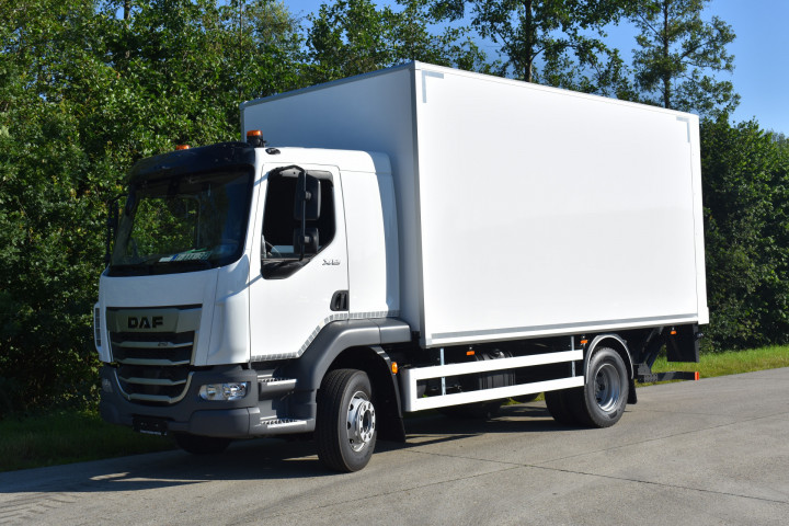 Gemeente Hulshout Daf Gesloten Laadkast Dhollandia Laadbrug (2)