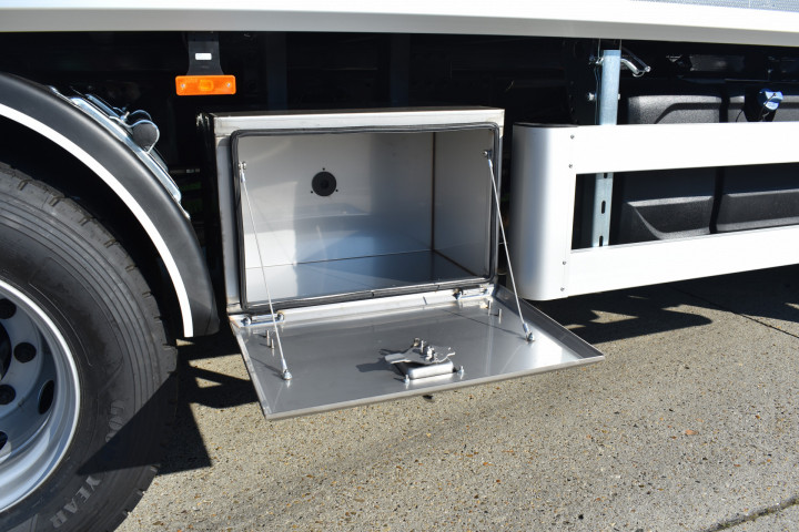 Gemeente Hulshout Daf Gesloten Laadkast Dhollandia Laadbrug (7)