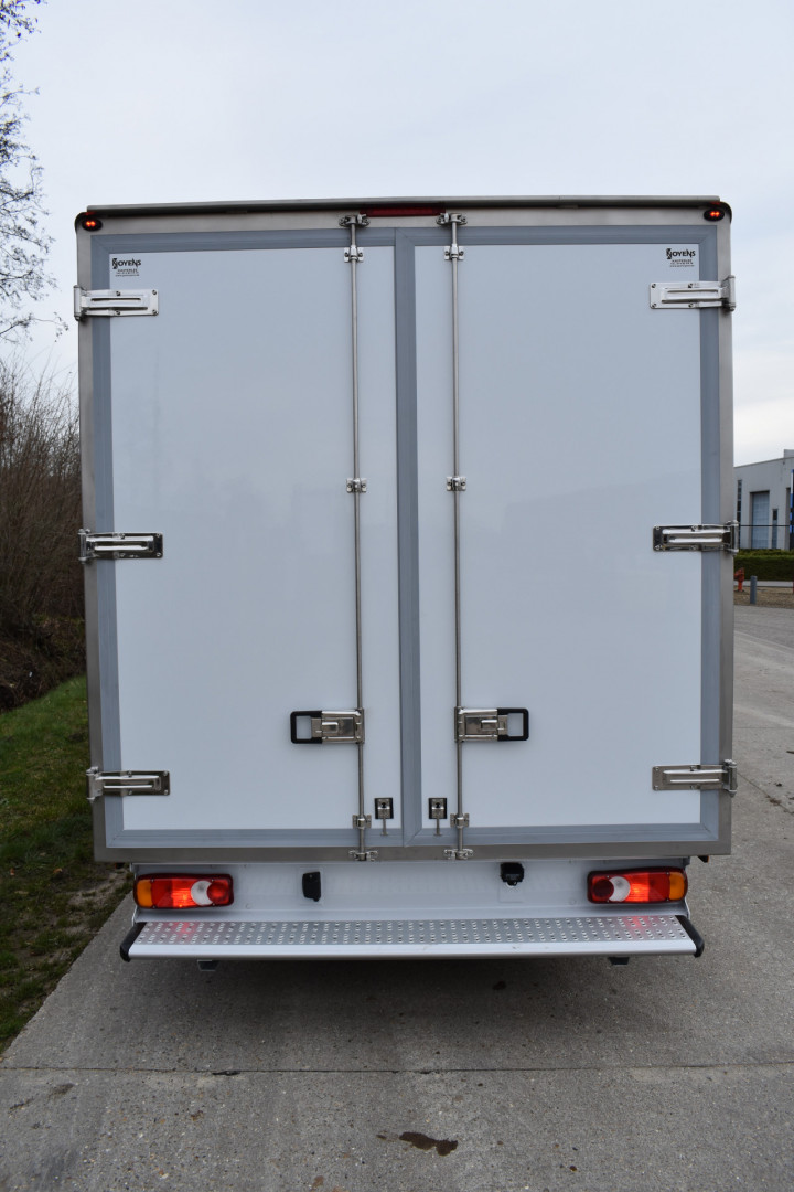 Gesloten Geisoleerde Laadbak Thermoking Renault Lille (13)