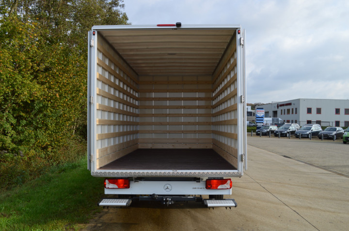 Gesloten Laadbak Mercedes Sprinter Zoersel (6)