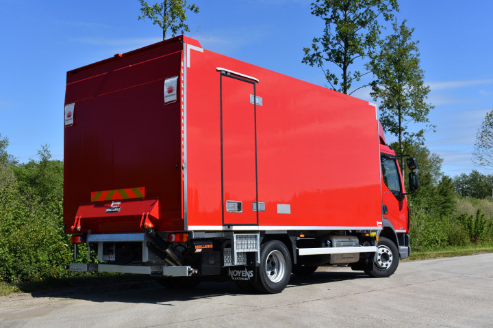 Gesloten Laadkast Dhollandia Laadbrug Servicewagen Welec Westerlo (5)