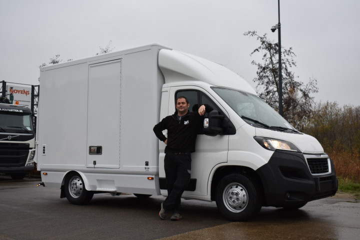 Gesloten Laadkast Laadlift Dhollandia Peugeot Boxer Elektro Smets Kasterlee (1)