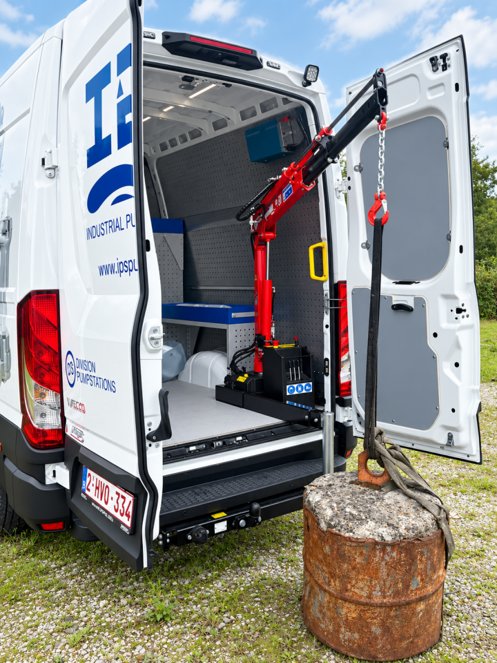 Industriele Bestelwagen Met Rode Kraan