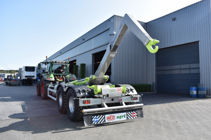 Roagna Haakarm Aanhangwagen Landbouw Loonwerken Dams Kristof Geel (4)