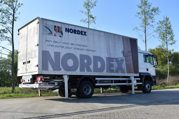 Afneembare Opbouw Afzetsysteem Laadkast Laadbrug Dhollandia Man Arendonk (3)