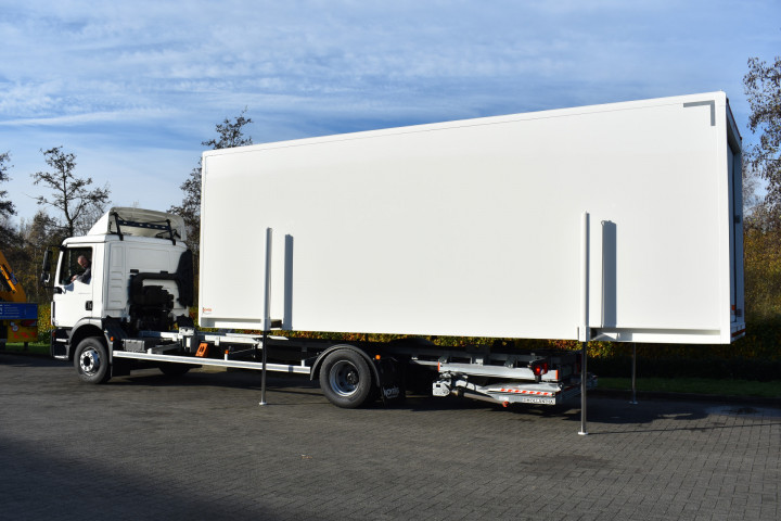 Afzetlaadbak Hydraulisch Wisselstructuur Afneembare Bovenbouw Man Hulshout Kempa (5) 2