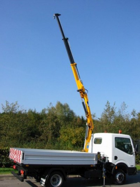 Autolaadkraan Copma Nissan Kipper (3)