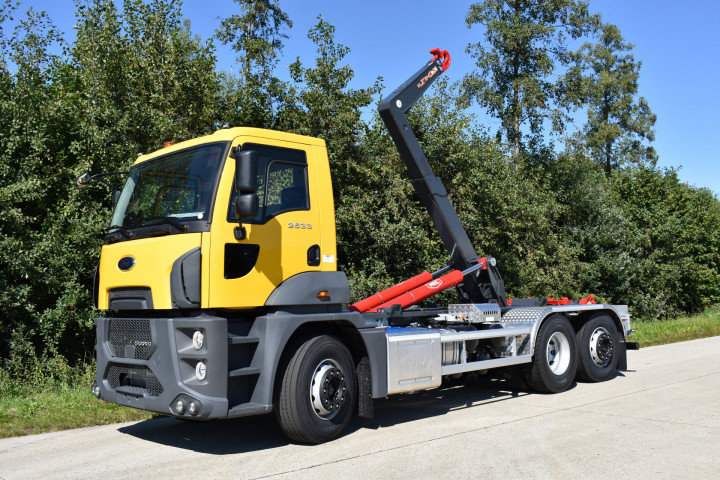 Busi Group Containerhaaksysteem Ford Trucks Belgium Demo Voertuig (2)