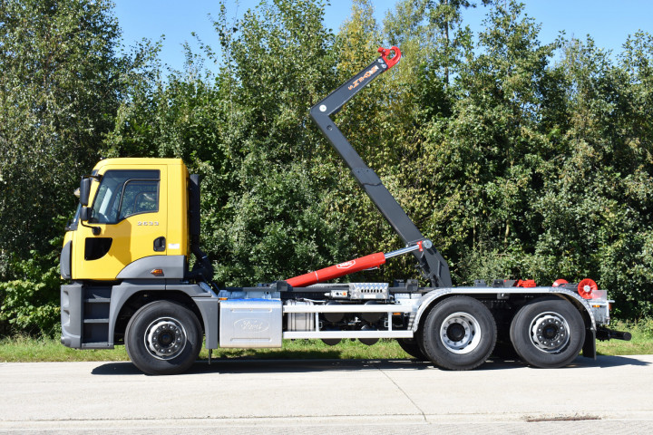 Busi Group Containerhaaksysteem Ford Trucks Belgium Demo Voertuig (3)