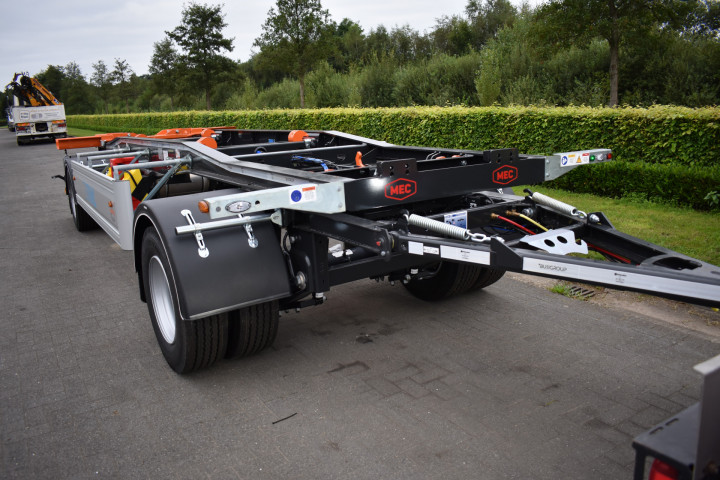 Containeraanhangwagen Busi Group Containertransport Renotec (1)