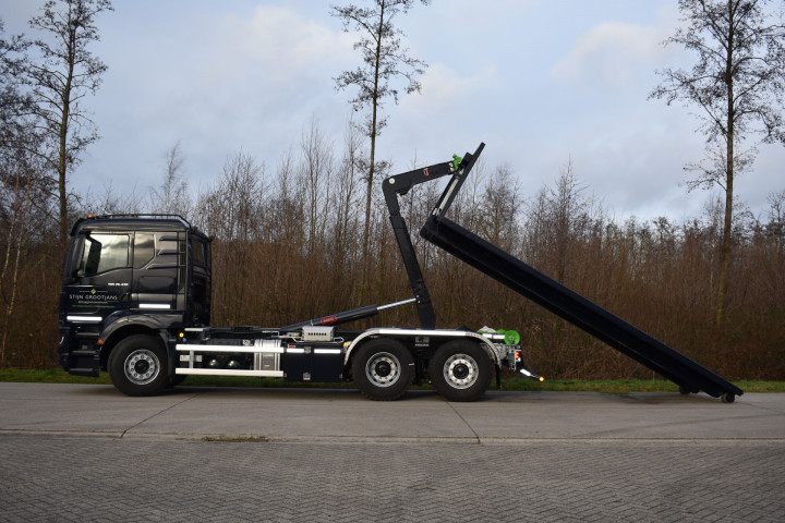 Containerhaaksysteem Busi Group Man Containersysteem (2)